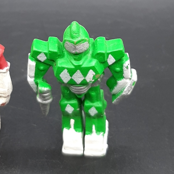 Lot of 3 Soma Sonic Rangers Warriors Miniature Figures Red Green and Blue - Picture 5 of 6